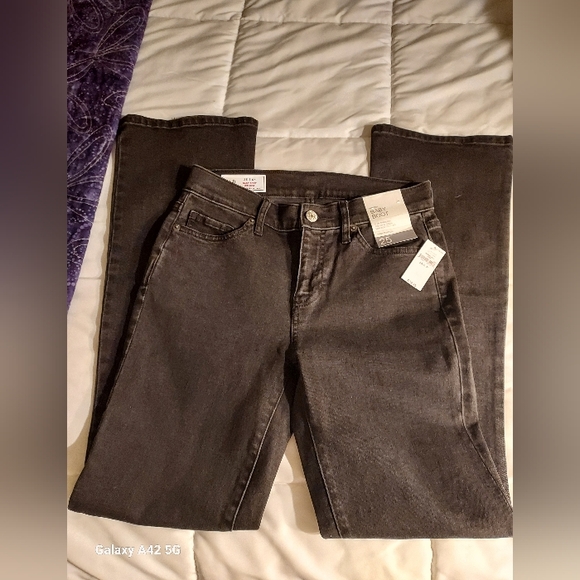 GAP Denim - NWT GAP Baby boot mid rise jean, black 25 petite